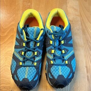 Merrrell Hiking Shoes Women's 8.5